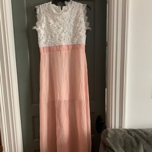 Peachy/pink dress